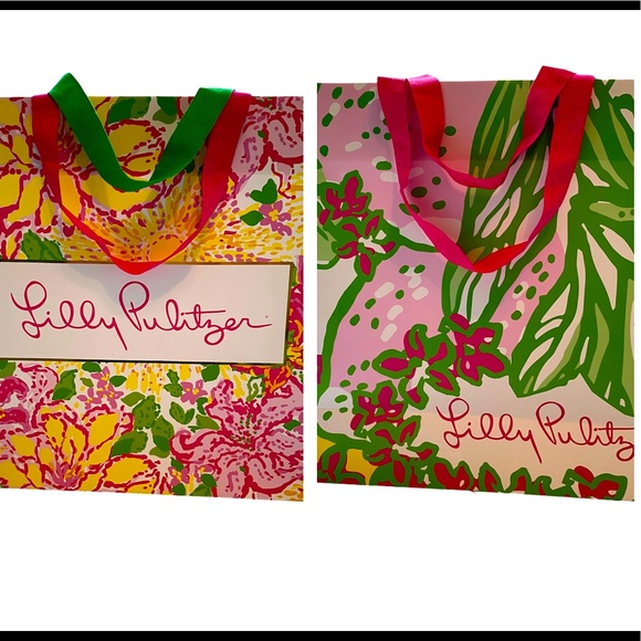 2 large Lilly Pulitzer shopping bags /tissue paper - Picture 1 of 14
